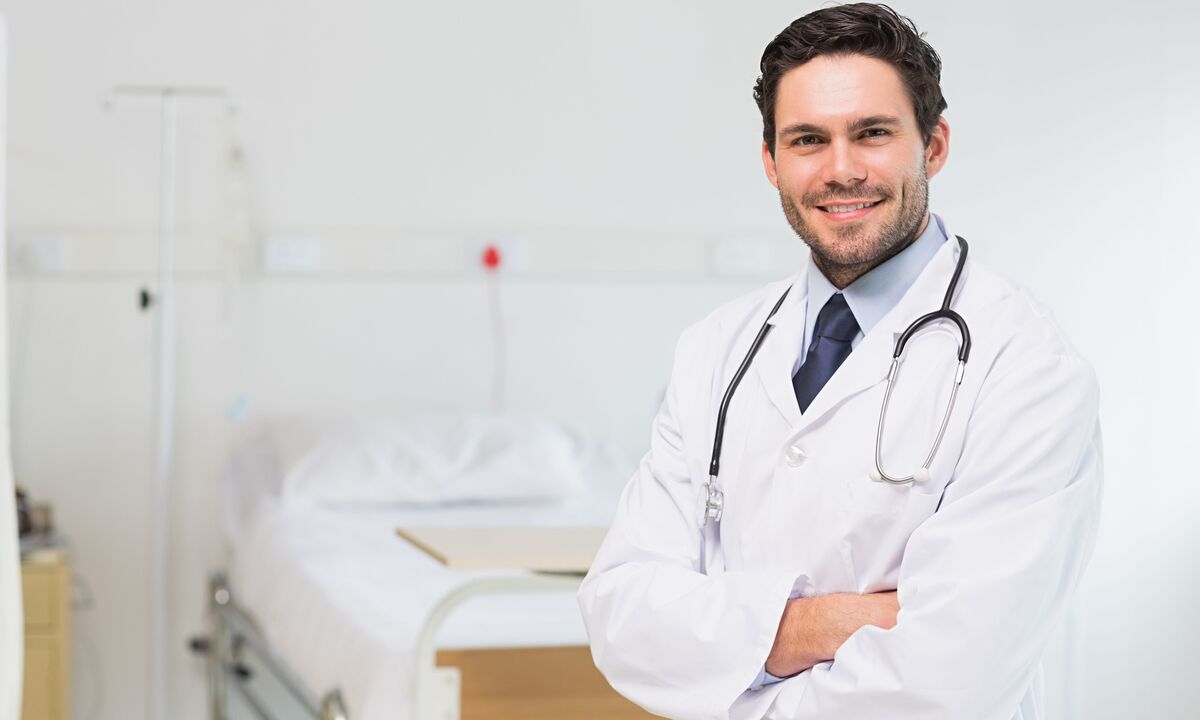 the doctor prescribes medication to treat prostatitis based on test results